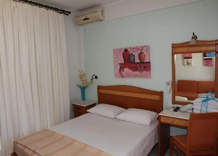 Hotel Melina Kanakia